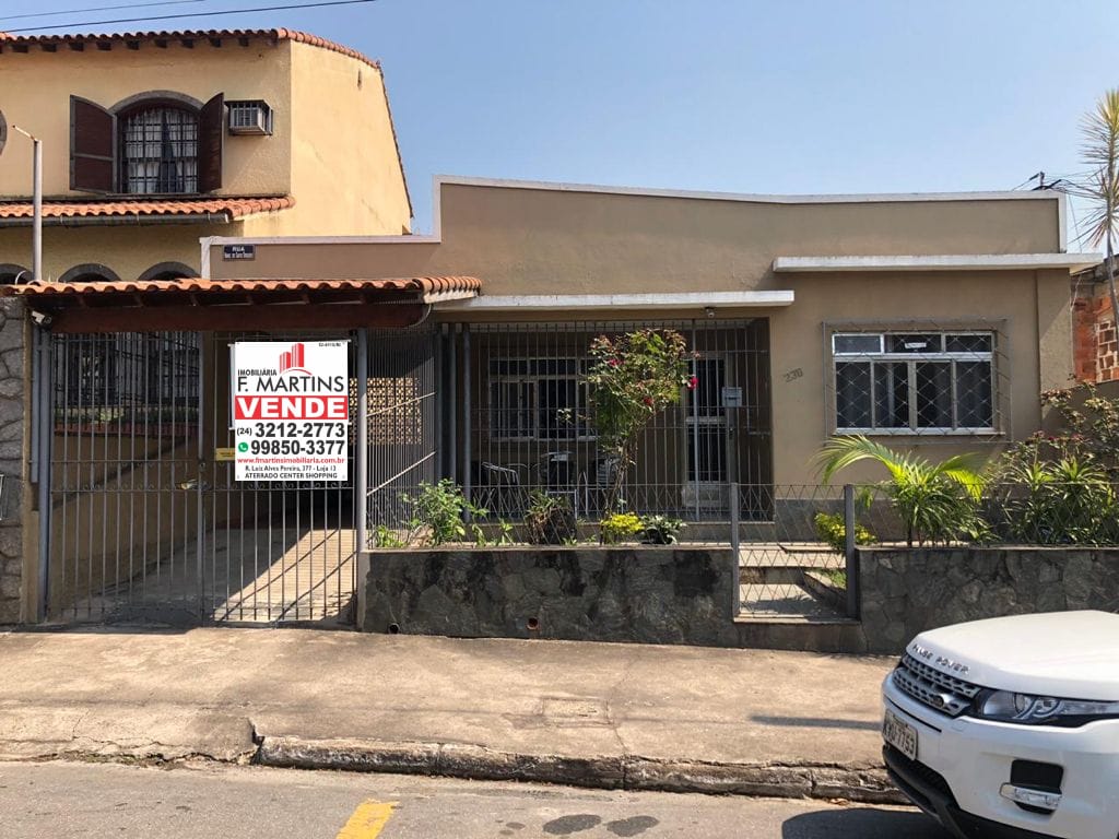 CASA NO JARDIM AMÁLIA 1