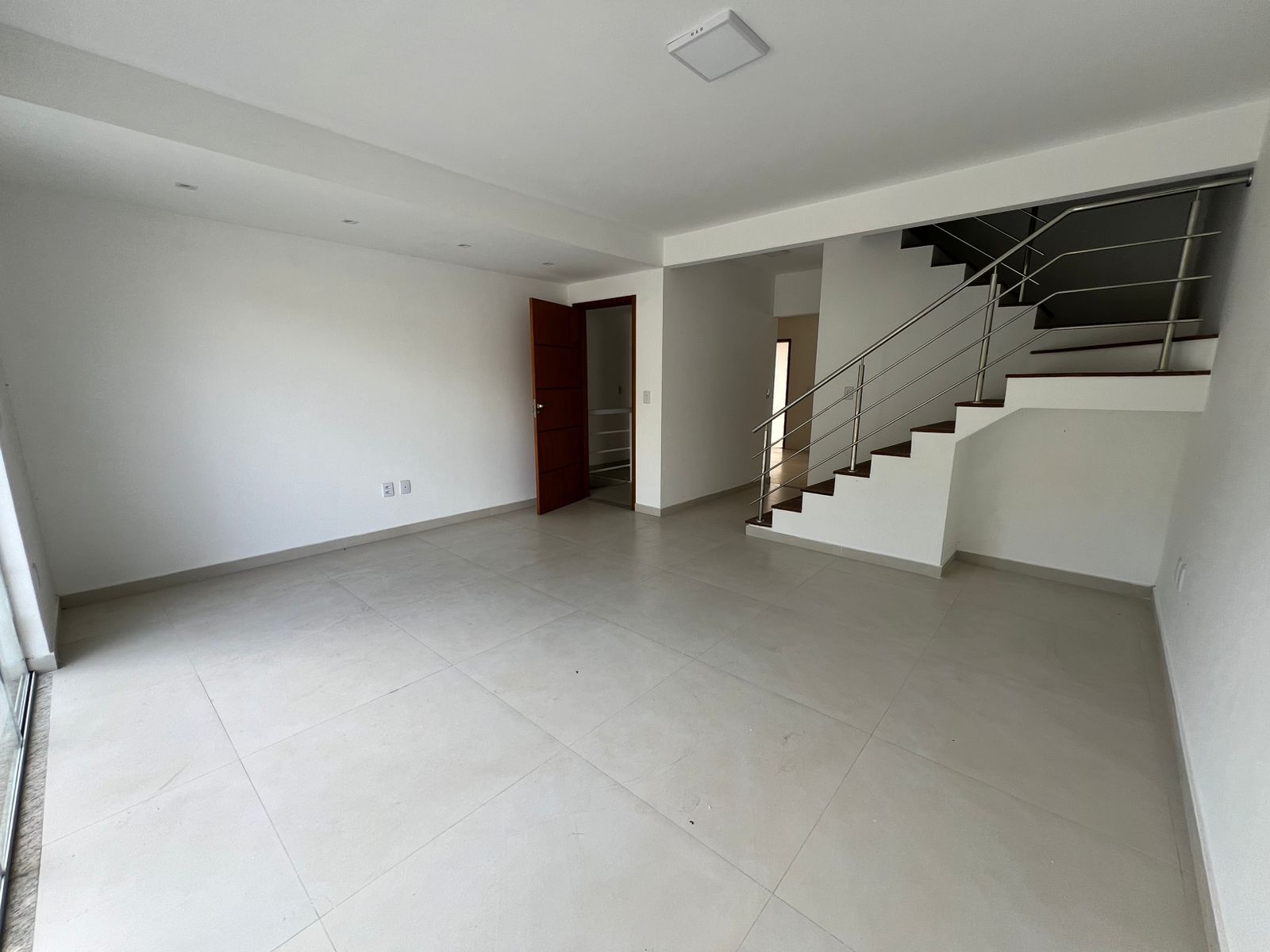 CASA NOVA JARDIM CAROLINE 